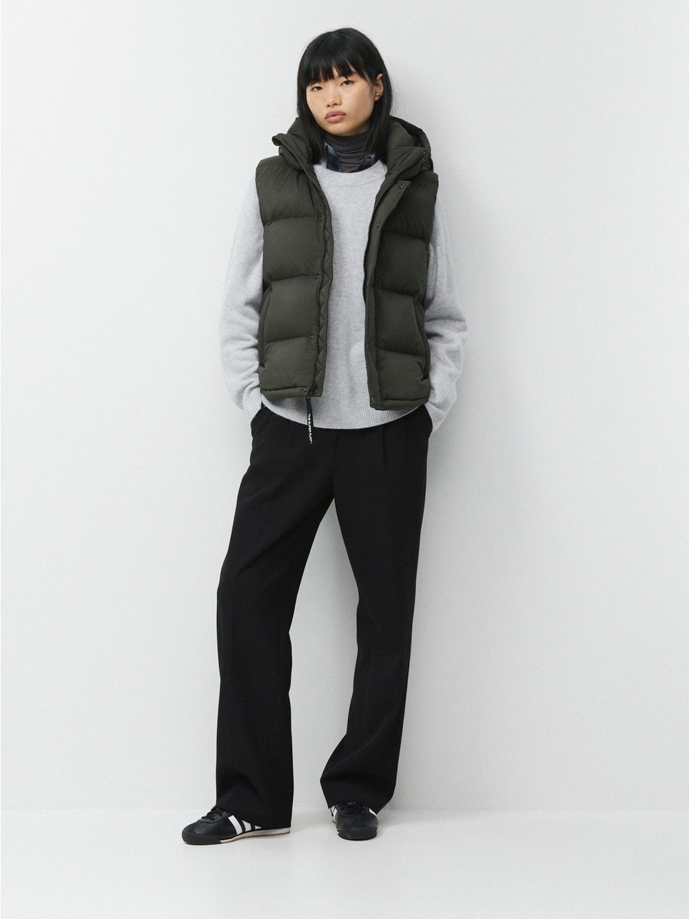 TNA Aritzia SuperPuff Vest in Dark Green | Xs | No Hood